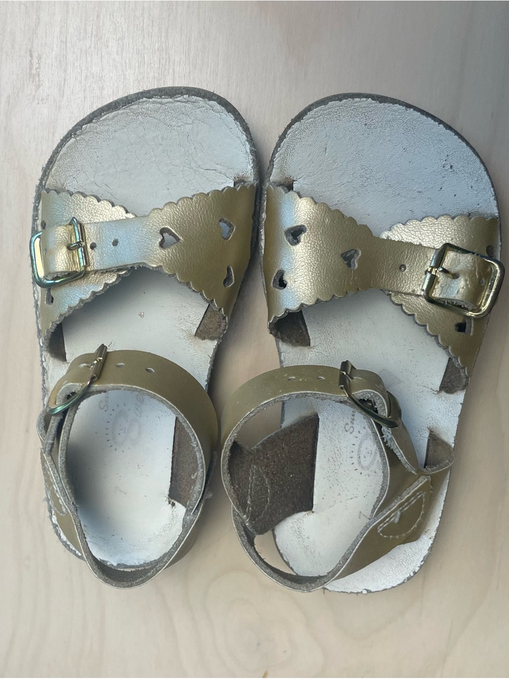 Sunsans Metallic Gold Heart Sandals with Buckle Closure